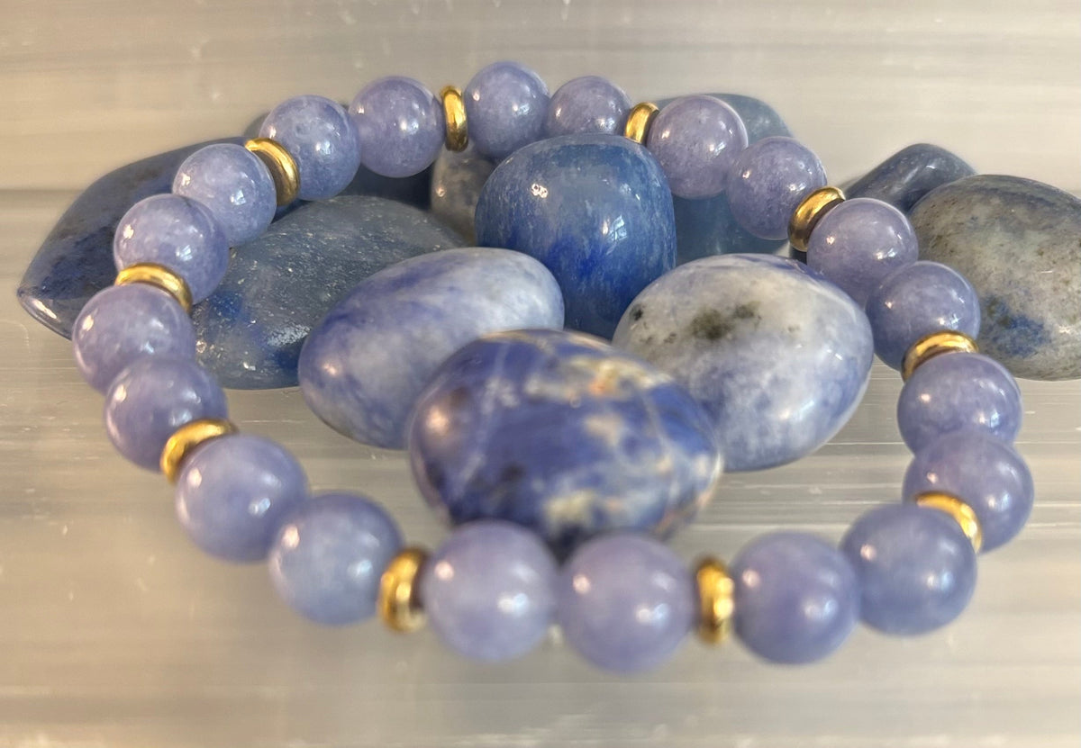 Angelite Crystal Healing Bracelet – Serenity • Reiki • Inner Peace 🪽💫