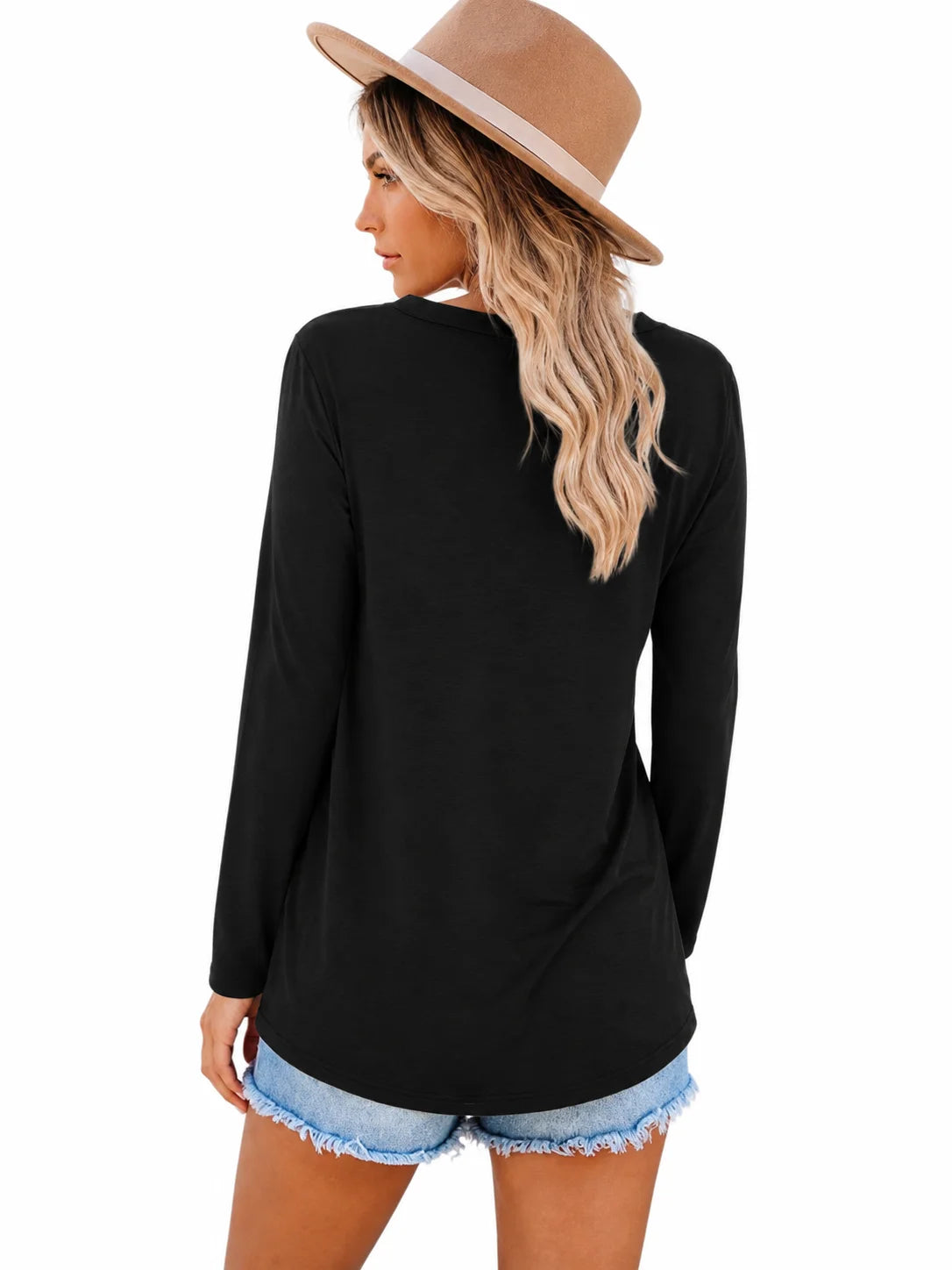 Halloween Pumpkin Graphic Long Sleeve Shirts for Women V Neck Cute Eyelash Pumpkin Face Tee Casual Loose Fall Holiday Outfit Tops