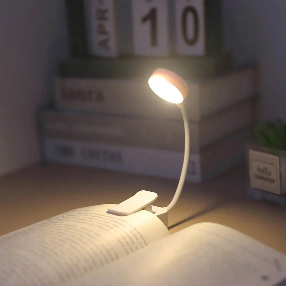 LED Clip On Book Light, Portable Reading Light, Eye Protection, Stepless Dimmable Mini Desk Lamp