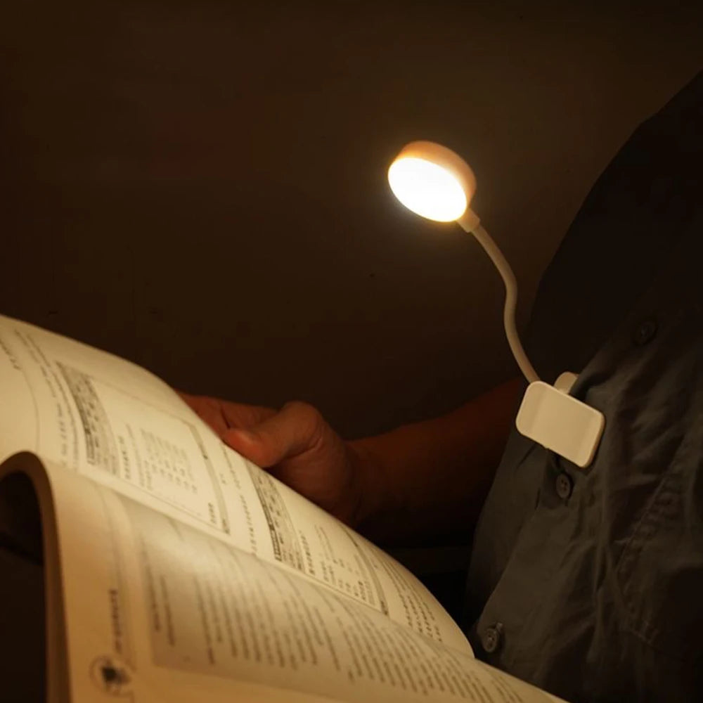 LED Clip On Book Light, Portable Reading Light, Eye Protection, Stepless Dimmable Mini Desk Lamp