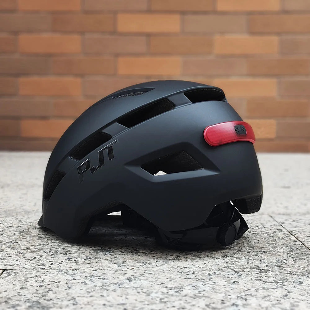 New Cycling Helmet, In-Mold Mountain Road USB Rechargeable Tail light Bicycle Bike Helmet,  Cycling Helmet